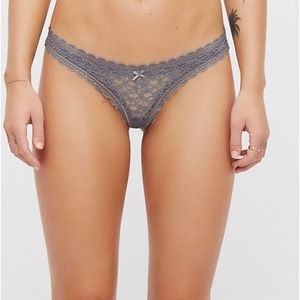 NEW! FREE PEOPLE INTIMATELY lace thong grey lacy undie lingerie panty panties​ M